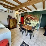 La Clef Decamp Chevaux D'asie 22 Pers Jacuzzi Billard Baby Foot