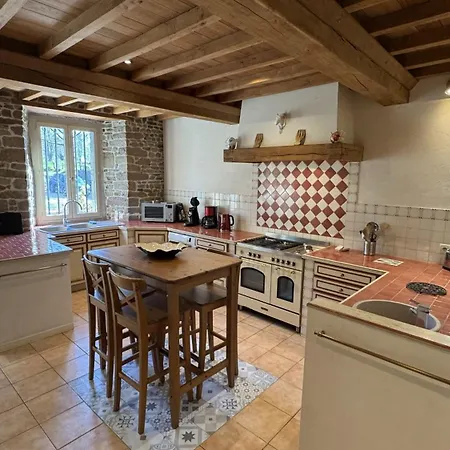 Chevaux D'asie 22pers Jacuzzi Billard Babyfoot *