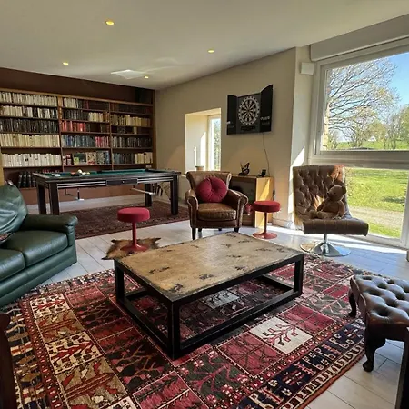 Ferienhaus Chevaux D'asie 22pers Jacuzzi Billard Babyfoot *