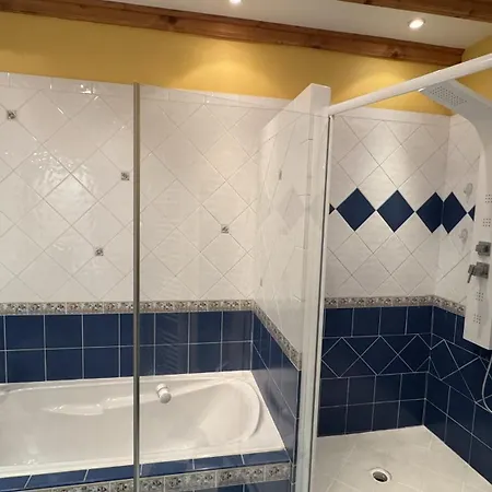 Chevaux D'asie 22pers Jacuzzi Billard Babyfoot *